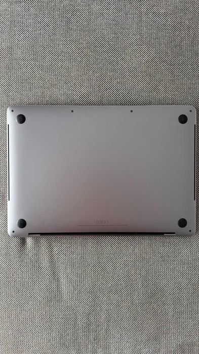 Macbook Pro 2019 i5 16gb 512gb