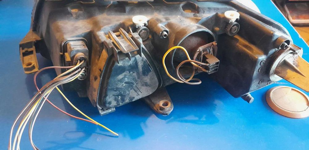 Lampa przednia lewa prawa przód prawy lewy Vw Passat B5 FL europa