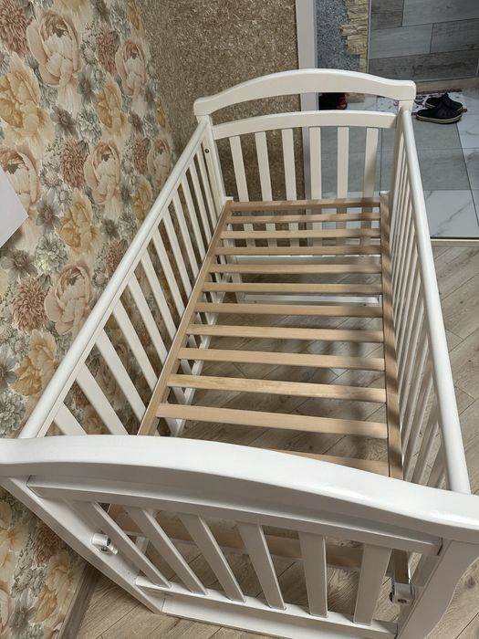 Дитяче ліжечко Veres