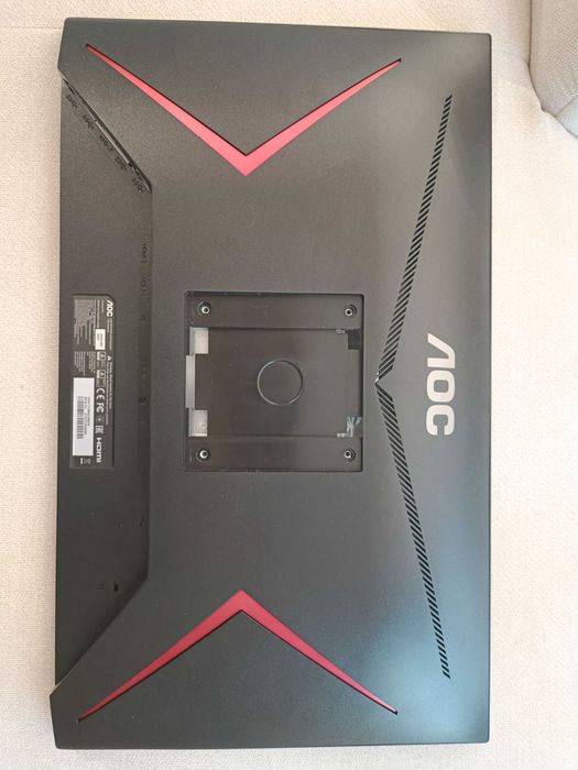 Monitor AOC 24g2u 144Hz