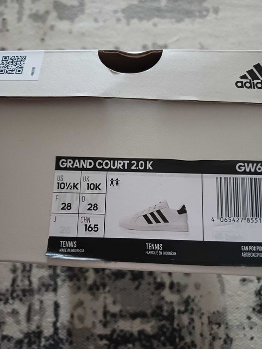 Ténis  novos Adidas