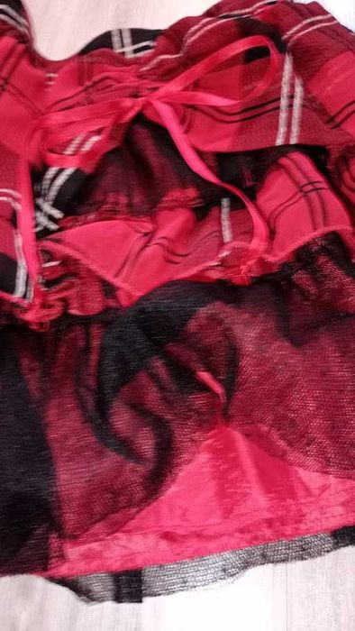 Emo gothic spódnica czerwona w kratę ze ściągaczami