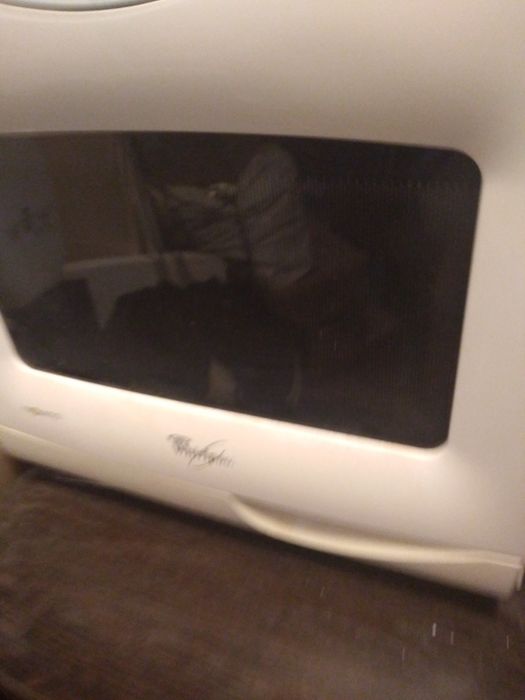 Sprzedam sprawną mikrofalówkę