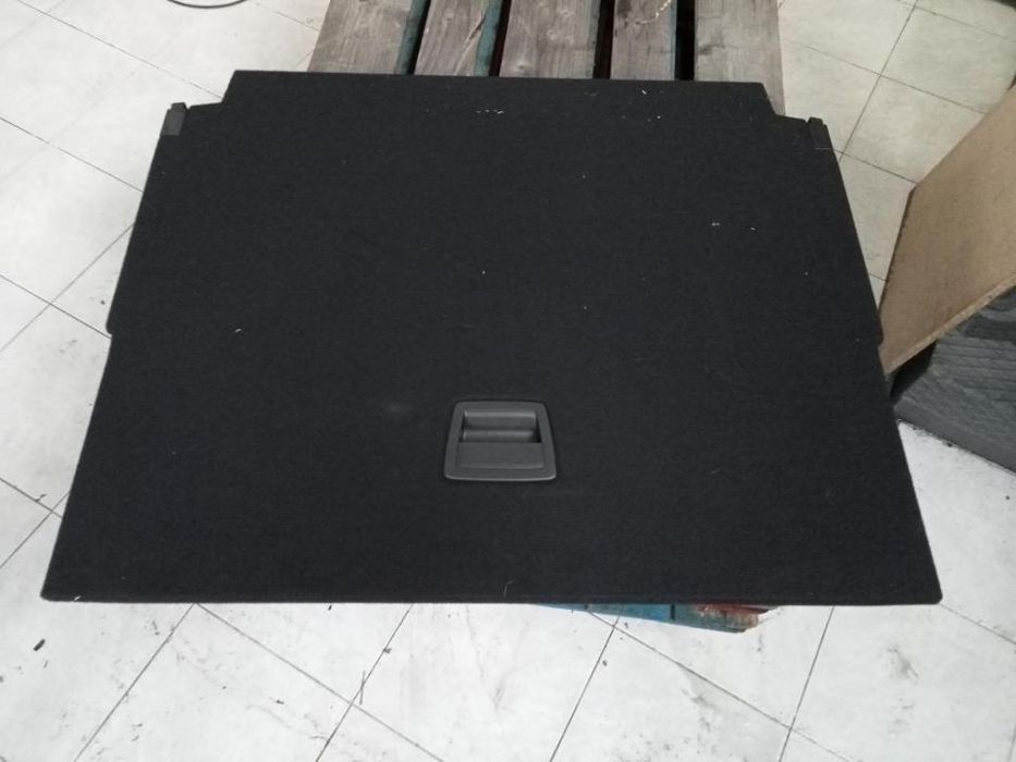 Tampo da mala Peugeot 3008 II / 98282728ZD