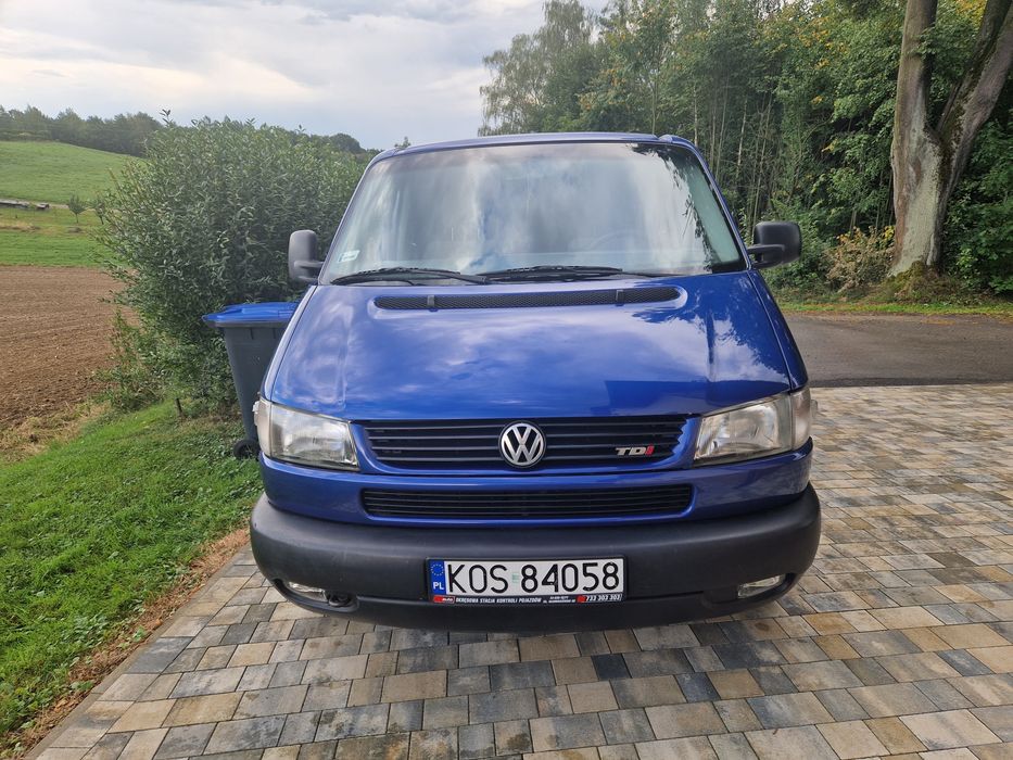 Volkswagen Caravelle