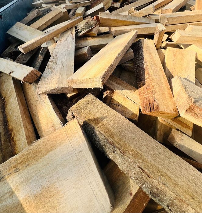 Drewno kominkowe opałowe - ZRZYNY DĘBOWE CIĘTE- transport