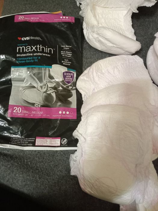 Памперсы,L,M. Германия.