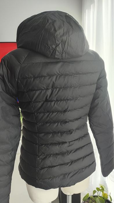 Kurtka Adidas puchowa bomberka