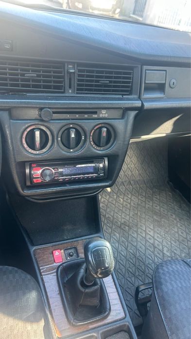 Mercedes Bemz 190 D