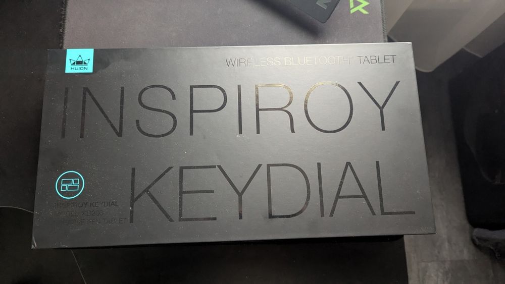Графічний планшет Huion Inspiroy Keydial KD200