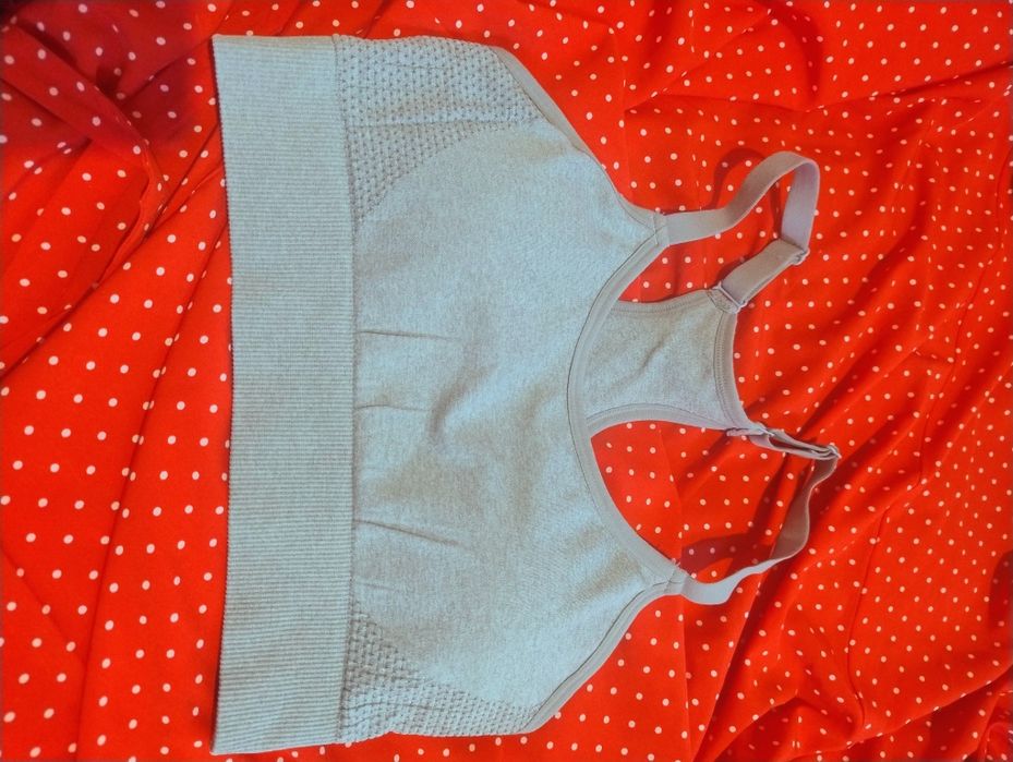 Топ спортивний Primark Cares
