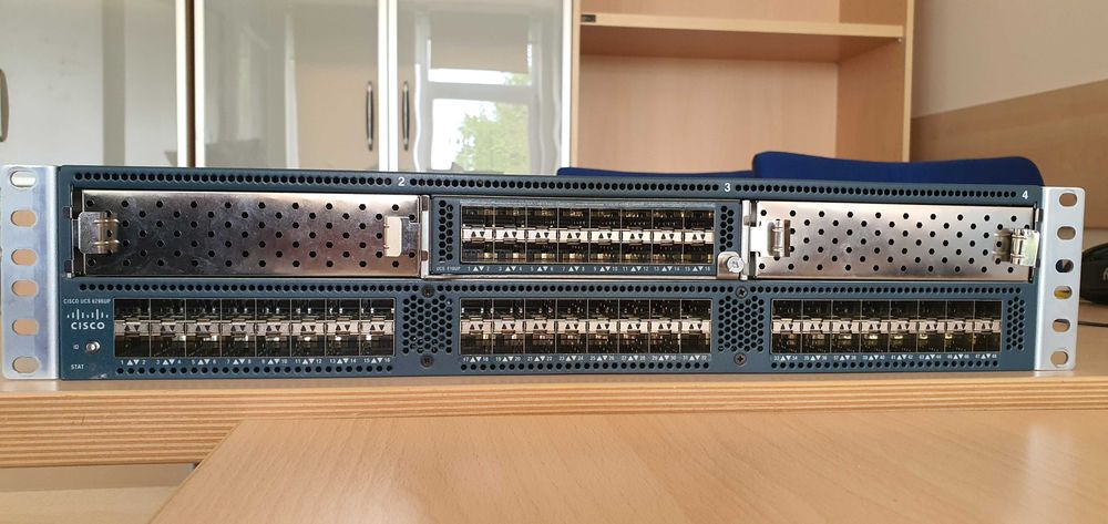 Комутатор Cisco UCS 6296UP