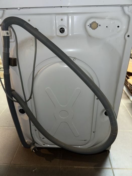 Pralka Elektrolux Perfect Care 600 NA CZĘŚCI