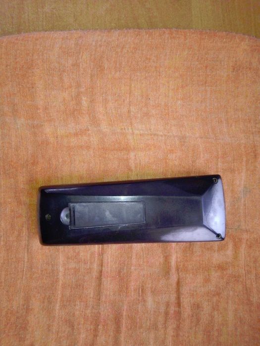 Pilot do telewizora Thomson RCT2100S TV/MULTIVCR Navilight system
