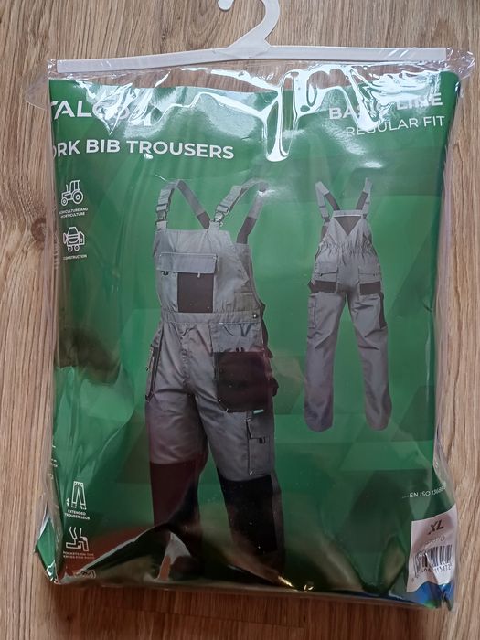 Komplet odzieży roboczej spodnie+bluza+buty