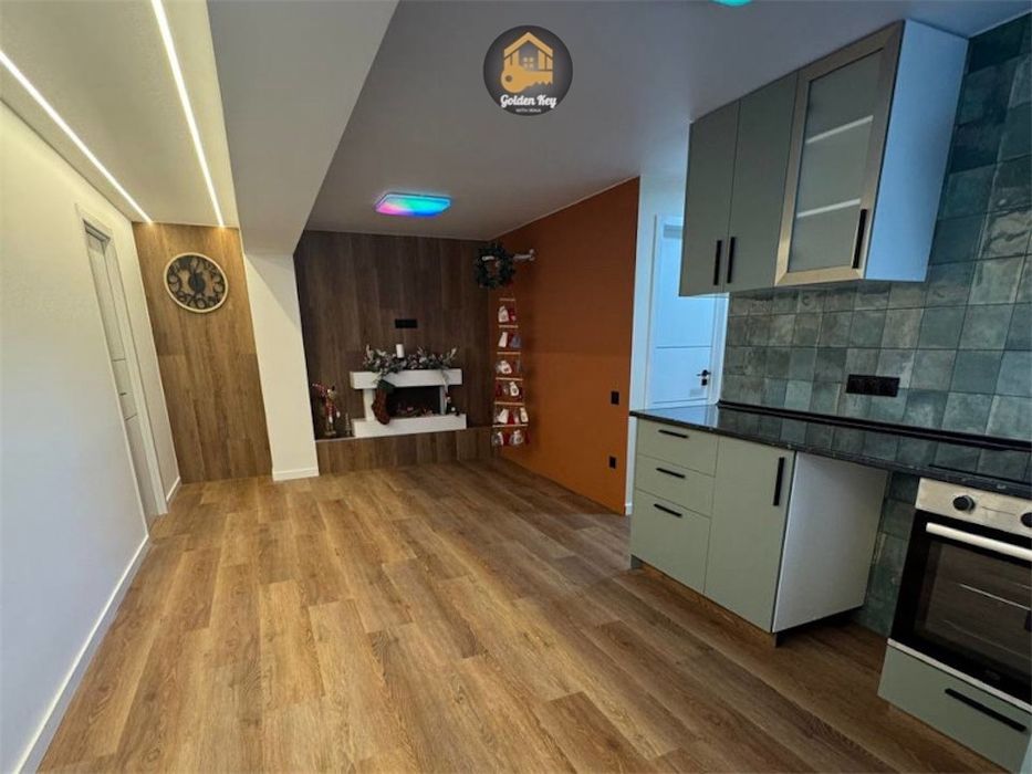 Продам Квартиру 64м2, спальні 3, поверх 2, ВАЛЕНСІЯ