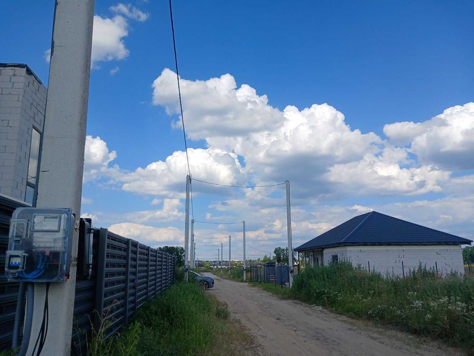 Крюківщина Тарасівка 5 соток з підключеним світлом