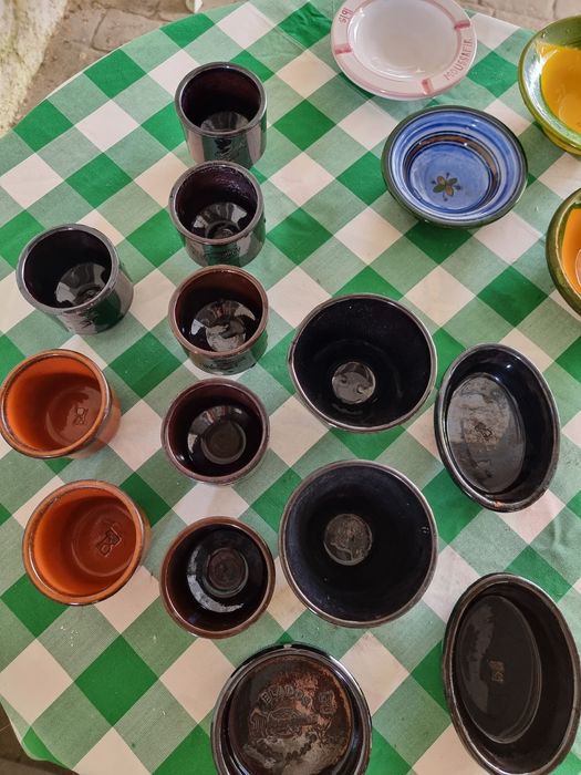 Peças em barro de vários tipos