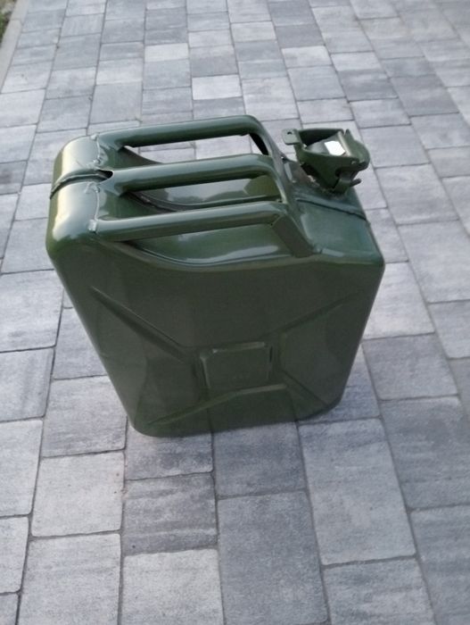 Karnister do paliwa i oleju 20 litrów