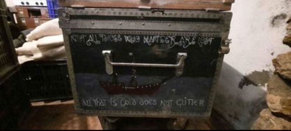 Large Various Trunks64286267717891124