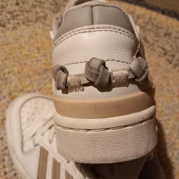 Adidas Forum Bold  37.5