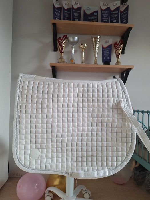 Czaprak Eskadron bialy ujeżdżeniowy pony