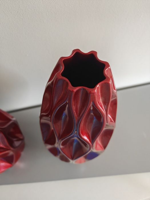 Peças decorativas vermelho + capas de almofada + vela
