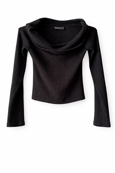 Sprzedam Sweter Damski, Rozciągliwy, rozmiar XS, marki Stradivarius