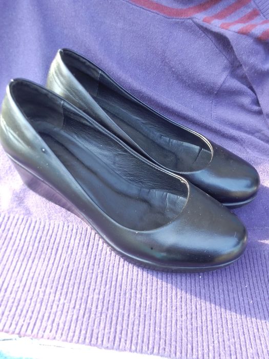 Туфлі 40 розмір шкіряні