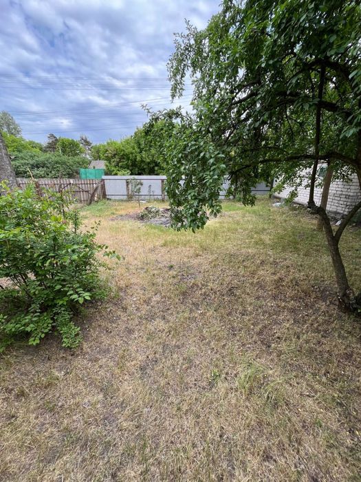 Продаємо затишний та комфортний будинок у зеленому с. Лозівок