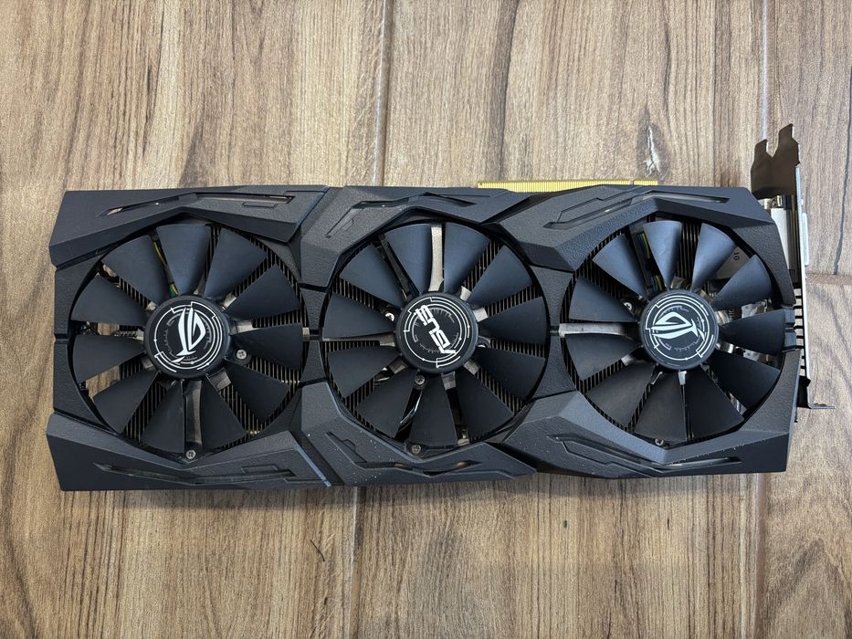 Rx 580 ASUS ROG STRIX 8 gb