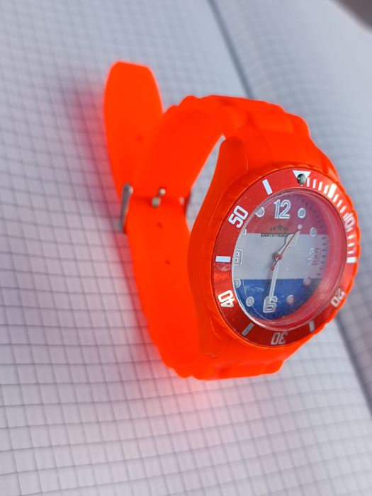 Годинник commodoor кварцовий