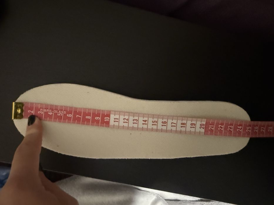 Кросівки жіночі 39р sinsay бежеві