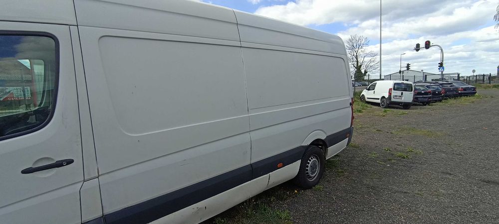 ćwiartka tył lewa vw crafter sprinter  l4h2 lak r902