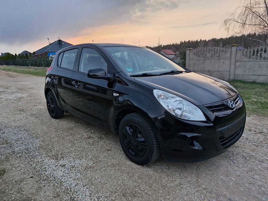 Hyundai 1.2 benzyna Super stan