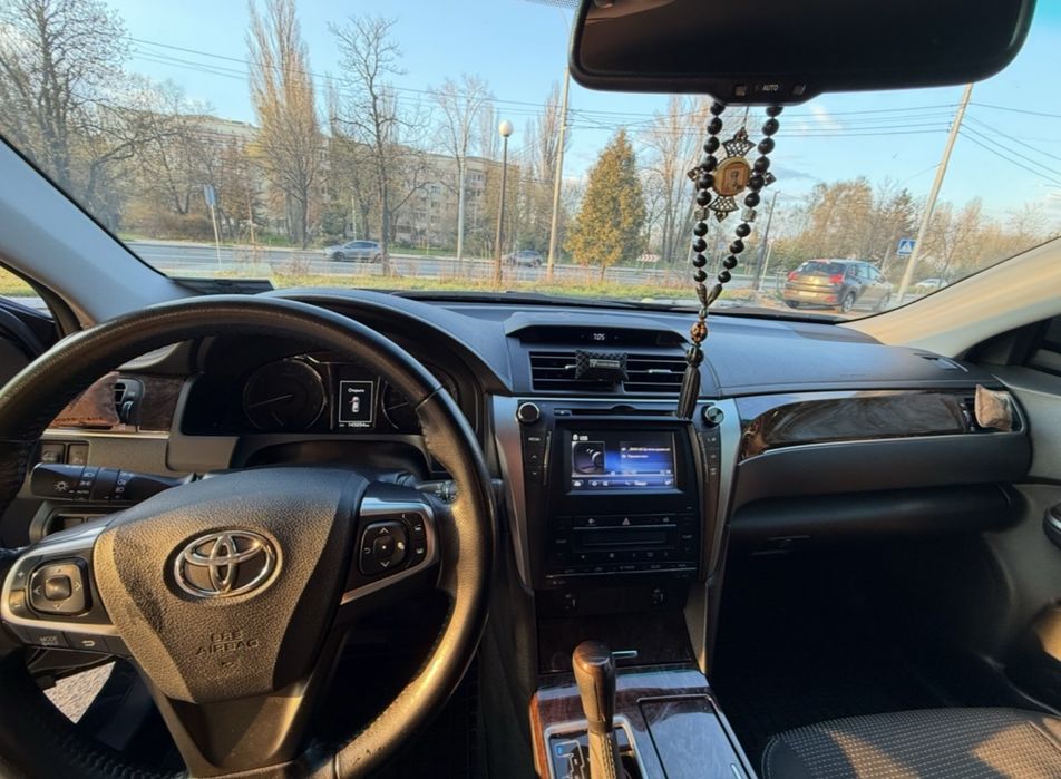Toyota Camry 2017