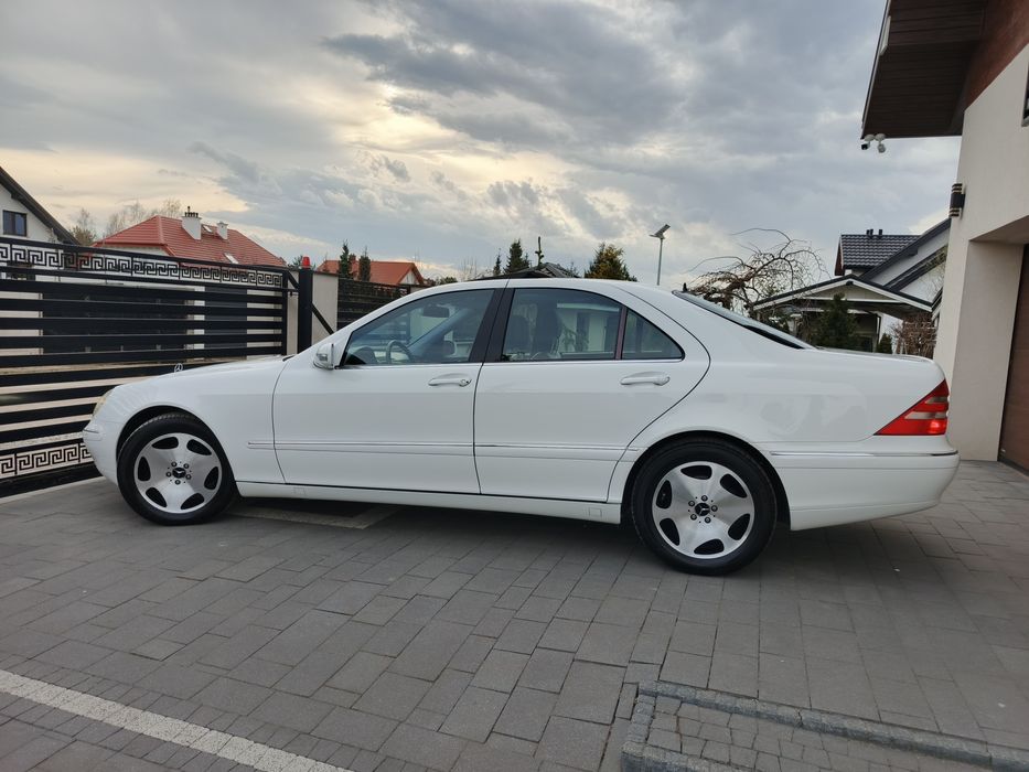 Mercedes-Benz S klasa Japonia