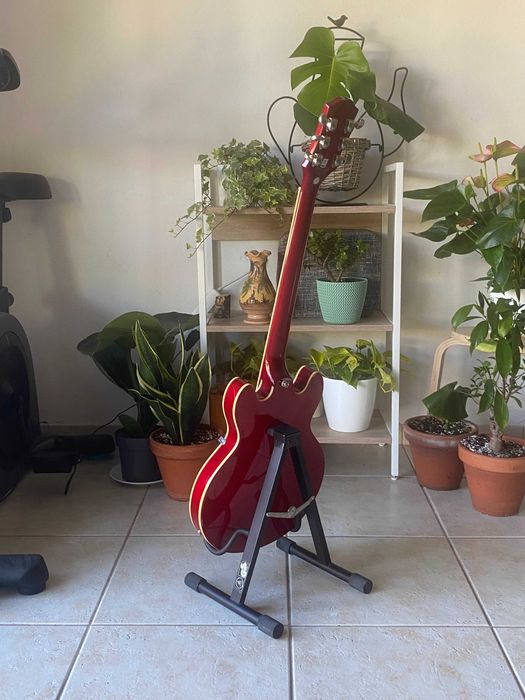Epiphone The Dot ES-335 — Guitarra elétrica semiacústica