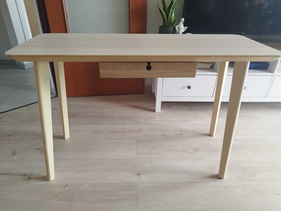 Stolik / biurko Lisabo IKEA