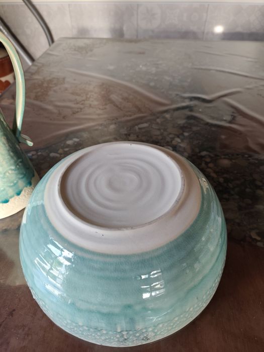 Jarro e taça em louça