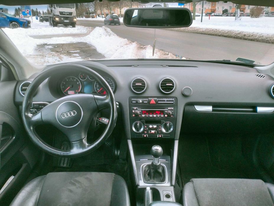 Audi A3 8P 2.0 Benzyna 150KM  Skóra Climatronic