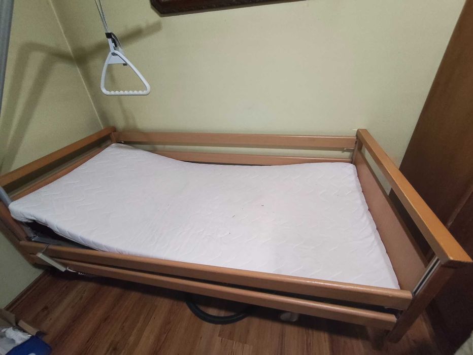 Łóżko rehabilitacyjne elektryczne