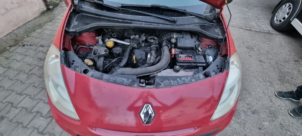 Clio 3 lift 1.5dci 2009rok uszkodzony silnik