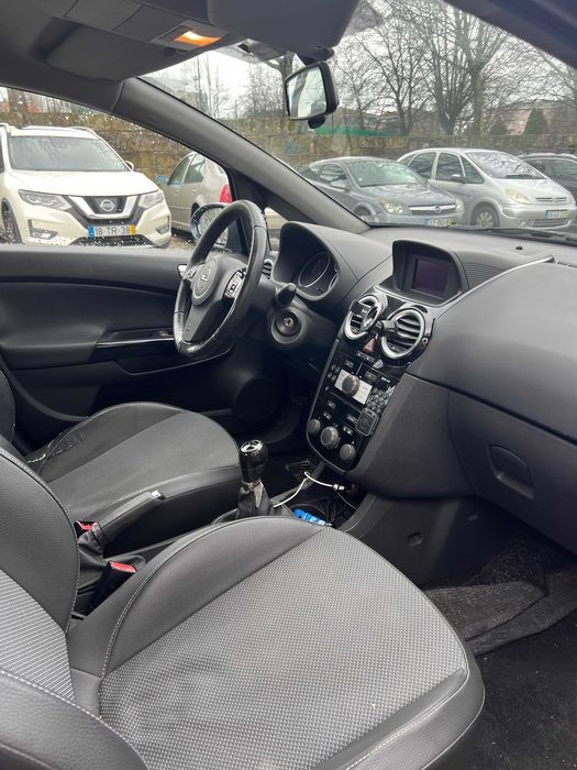 Corsa 1.2D Enjoy, Gasolina, Cruise control