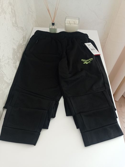 Дитячі спортивні штани фірм Reebok Adidas.