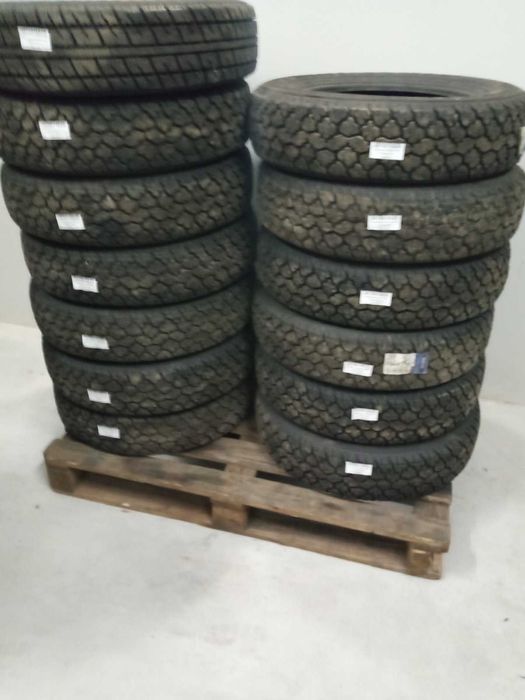 Kumho Tire ES01 95w KH27 205\65\16 made in Korea