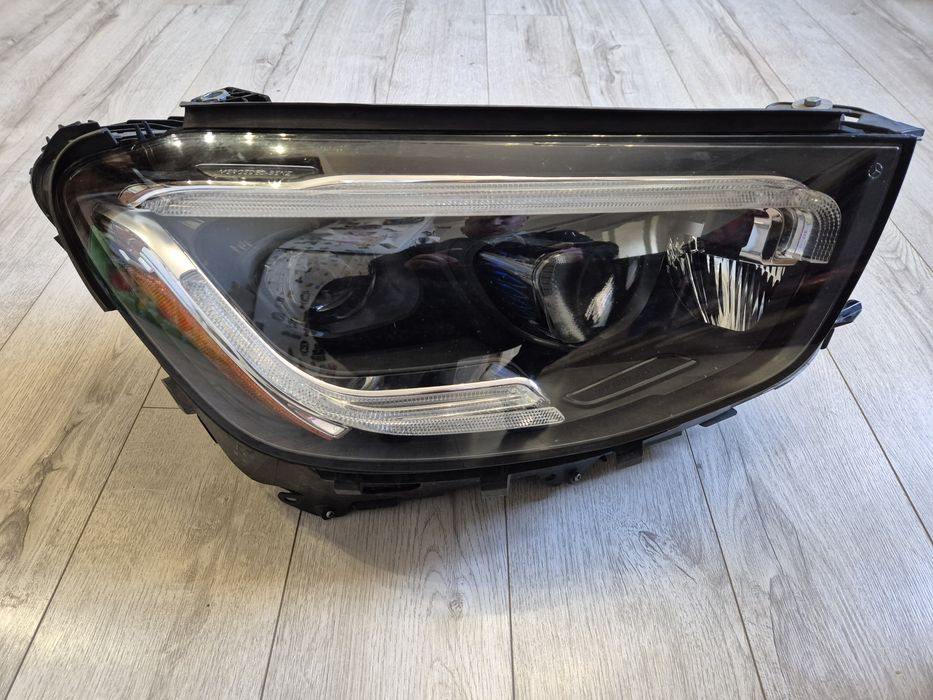 Фара права Mercedes GLC 2020-2022 USA