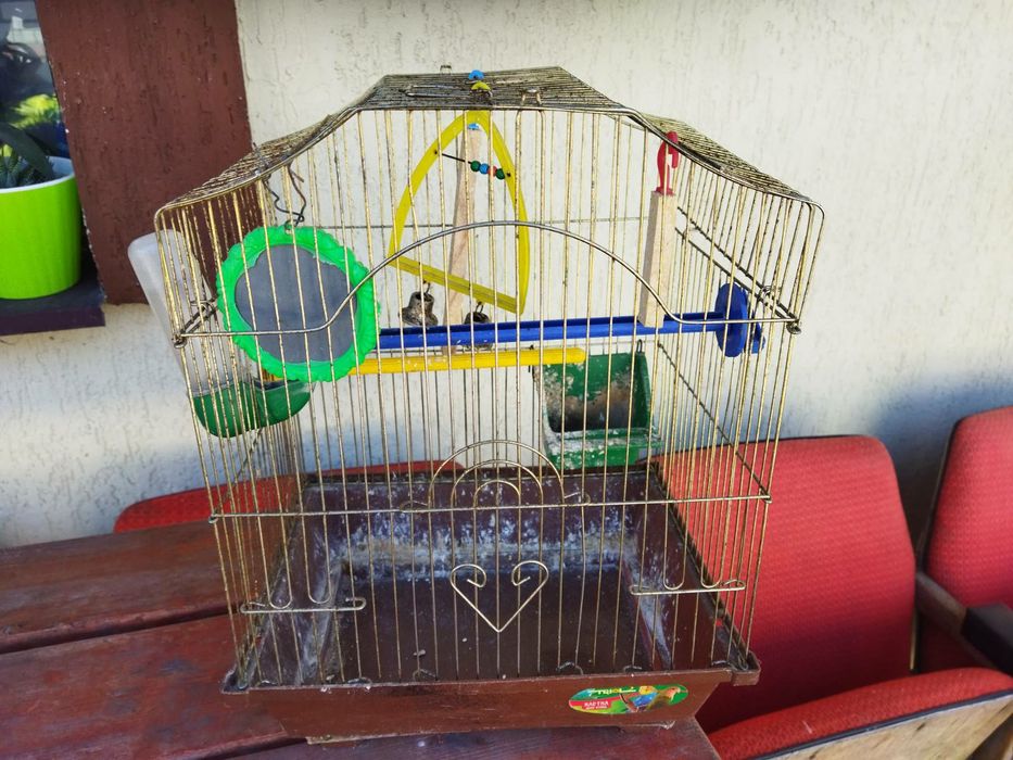 Клітка для Папуг в повному комплекті