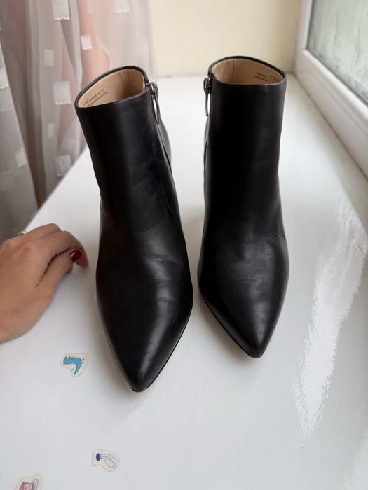 Ботильйони clarks натуральна шкіра