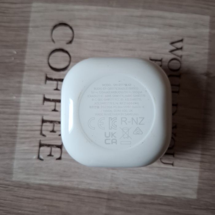 Наушники Bluetooth-гарнитура Б/У Samsung Galaxy Buds FE SM-R400